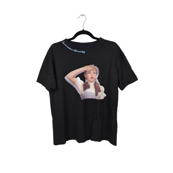 Academy Museum Wizard of Oz 'Surrender Dorothy' Embroidered T-Shirt - Picture 1 of 11